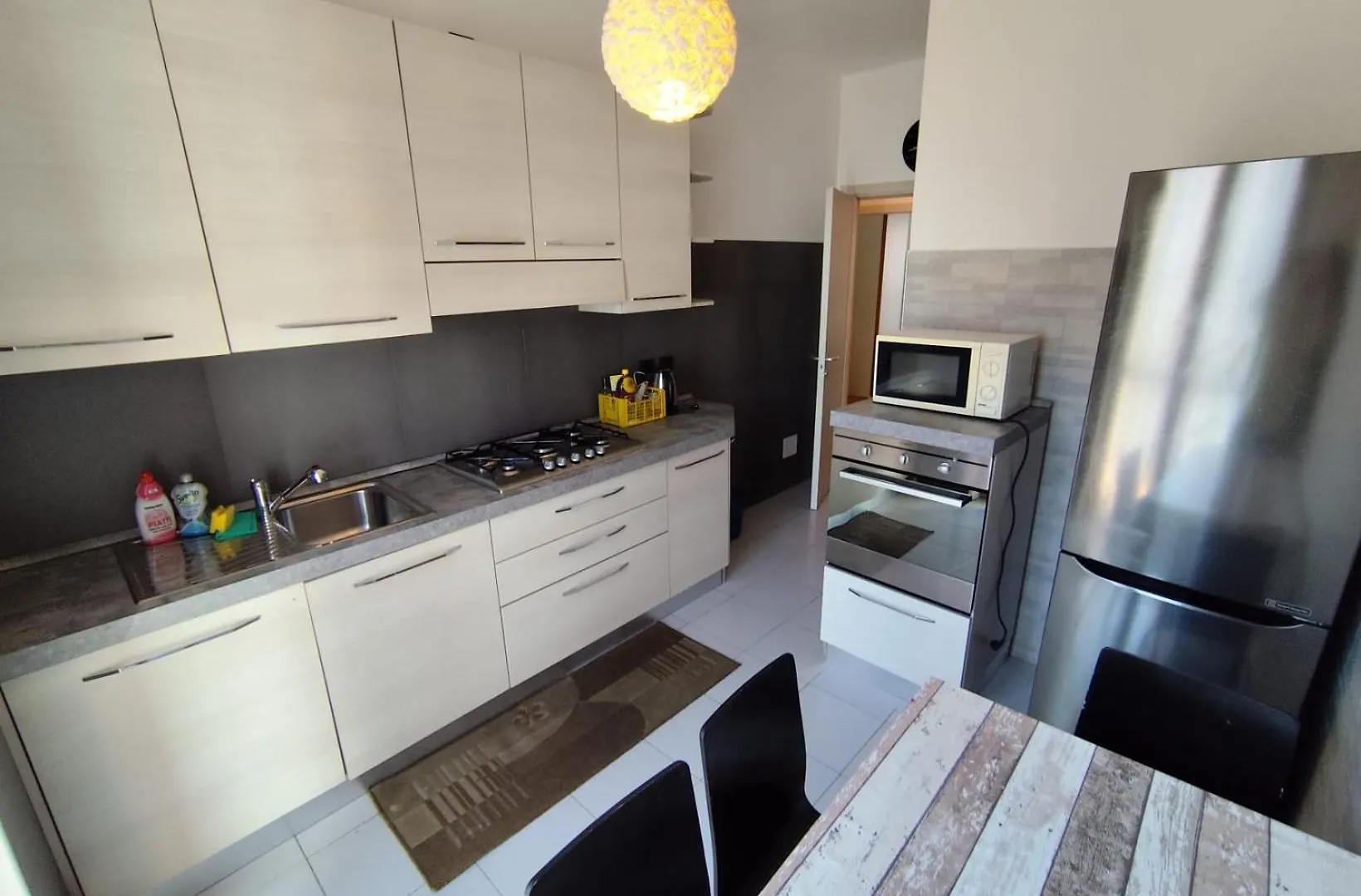 Apartment Urban Retreat, Eleganza E Comfort A Milano Italy